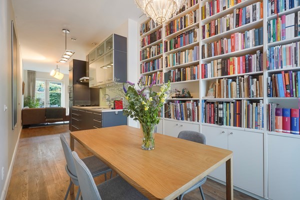 Medium property photo - Dibbetsstraat 44, 2518 PT Den Haag